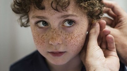Signs of tinnitus to look out for in children