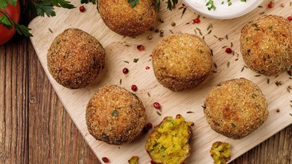 Carrot and chickpea falafels