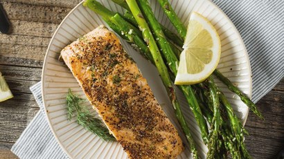 Chilli and ginger salmon with asparagus