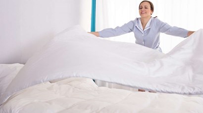 What are the mental health benefits of making your bed in the morning?