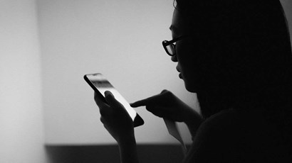 More evidence that social media is associated with teenage depression
