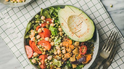 Sesame rainbow salad