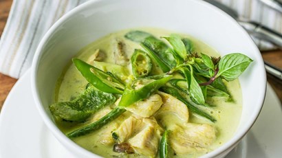 Thai chicken curry with brown sticky rice