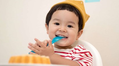 What are the benefits of baby-led weaning?