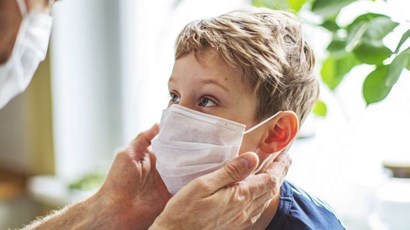 Tips to help your kids get used to face masks and coverings