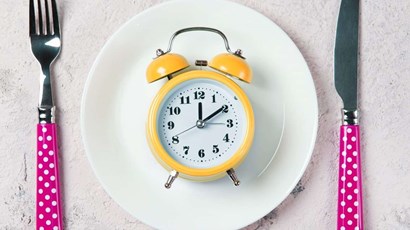Is intermittent fasting a healthy way to lose weight?